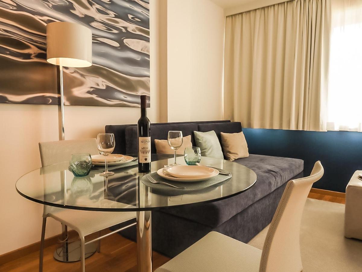 Four Views Apartments บุดวา ภายนอก รูปภาพ