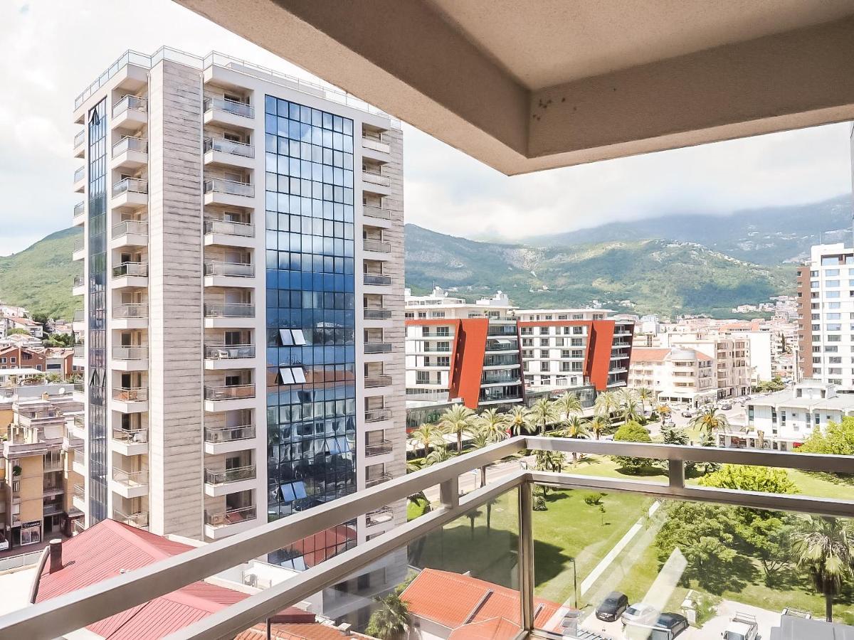 Four Views Apartments บุดวา ภายนอก รูปภาพ