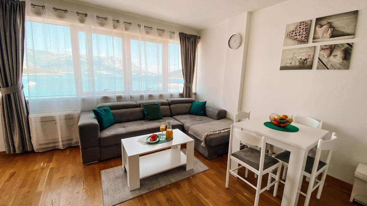 Four Views Apartments บุดวา ภายนอก รูปภาพ