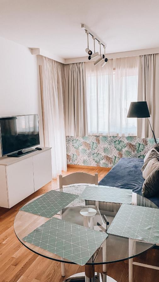 Four Views Apartments บุดวา ภายนอก รูปภาพ