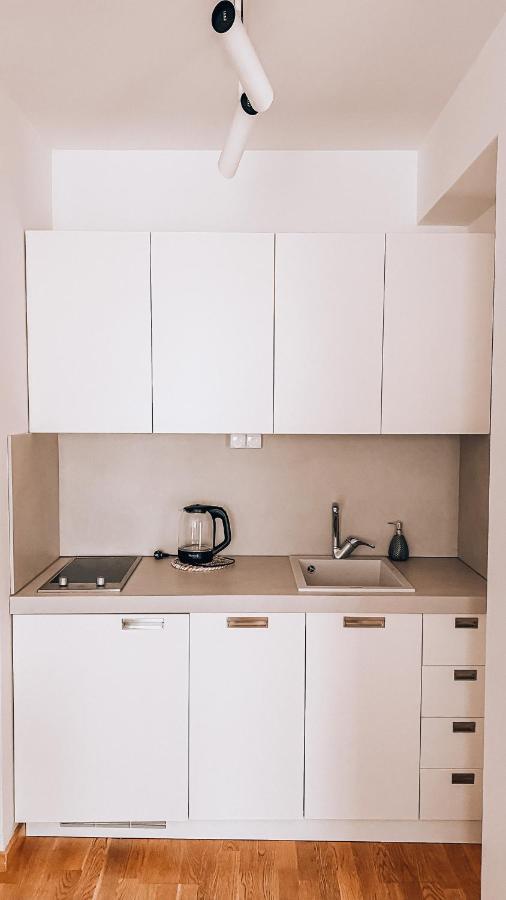 Four Views Apartments บุดวา ภายนอก รูปภาพ