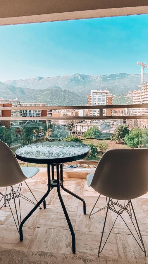 Four Views Apartments บุดวา ภายนอก รูปภาพ