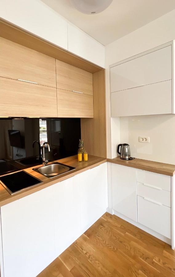 Four Views Apartments บุดวา ภายนอก รูปภาพ