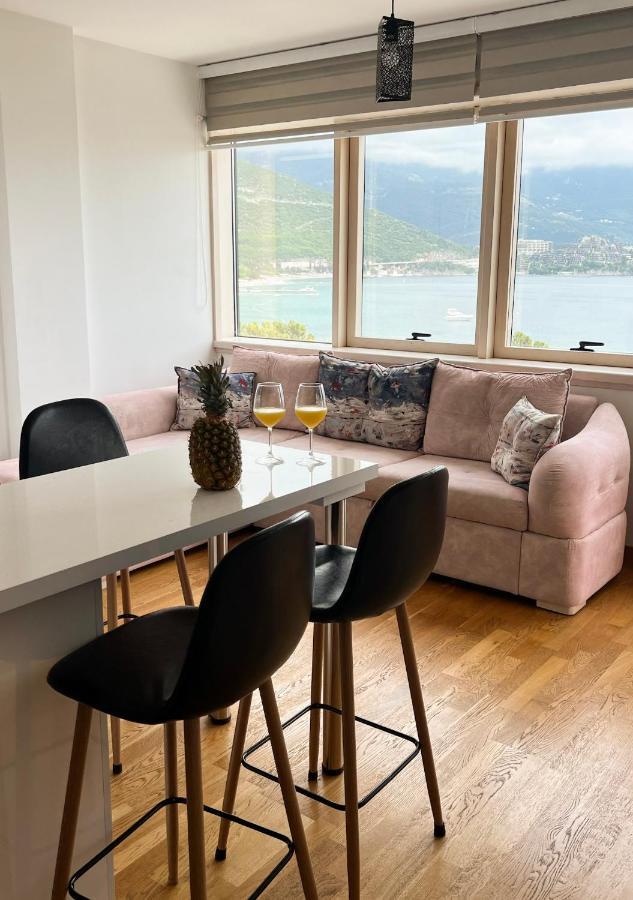 Four Views Apartments บุดวา ภายนอก รูปภาพ