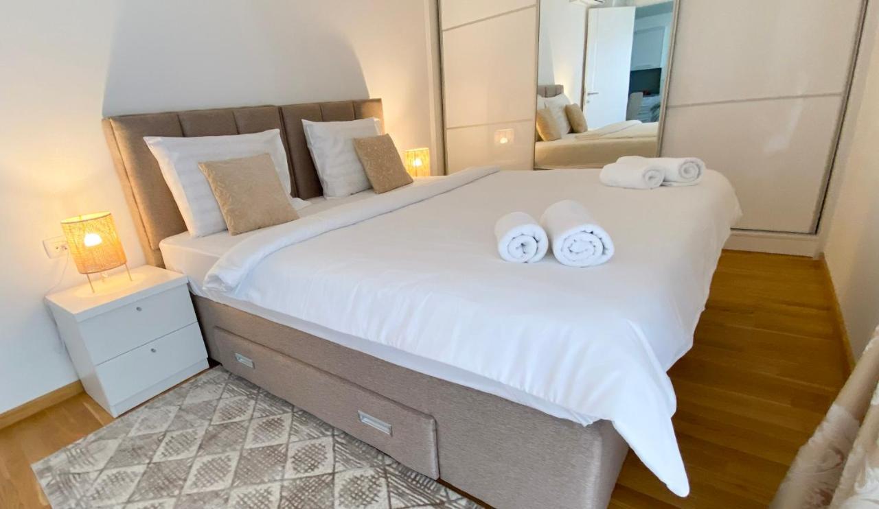 Four Views Apartments บุดวา ภายนอก รูปภาพ