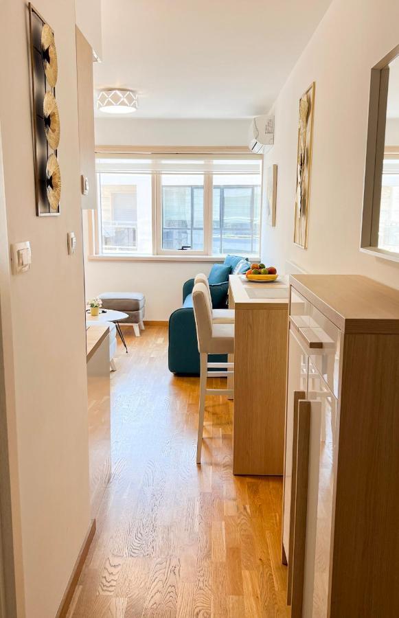 Four Views Apartments บุดวา ภายนอก รูปภาพ