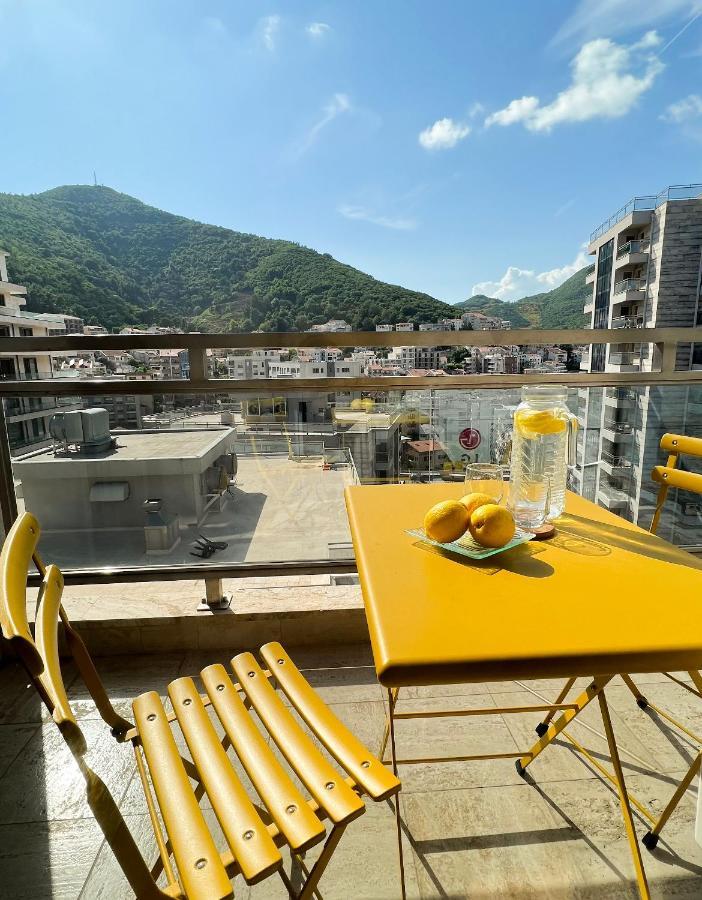Four Views Apartments บุดวา ภายนอก รูปภาพ