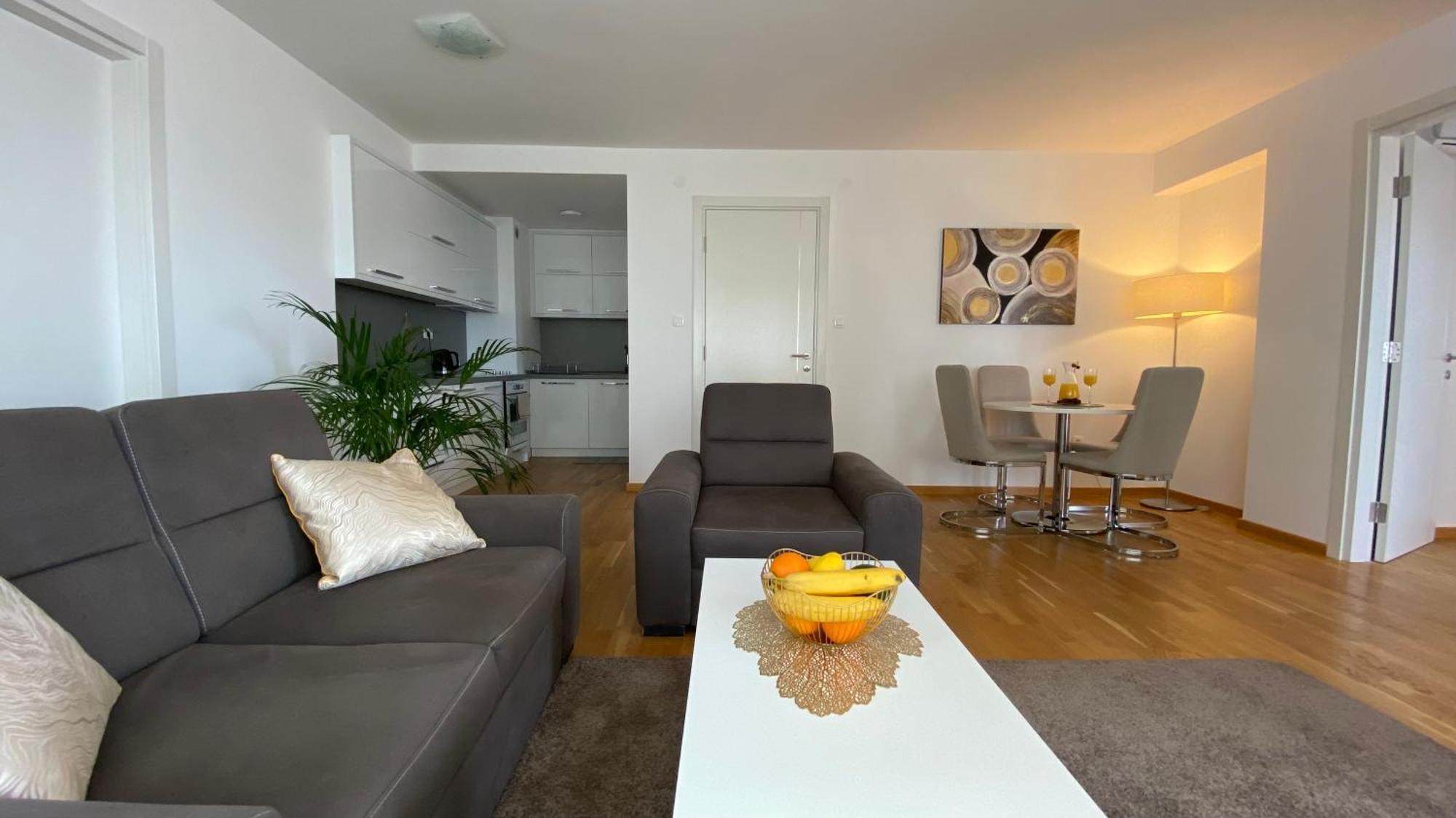 Four Views Apartments บุดวา ภายนอก รูปภาพ